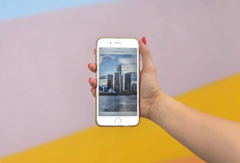 Mobile First e Thumb-Driven Design per App e siti web fruiti da smartphone e tablet